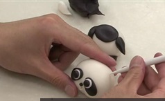 翻糖蛋糕及饼干制作培训教程_家常做法翻糖蛋糕怎么做好吃